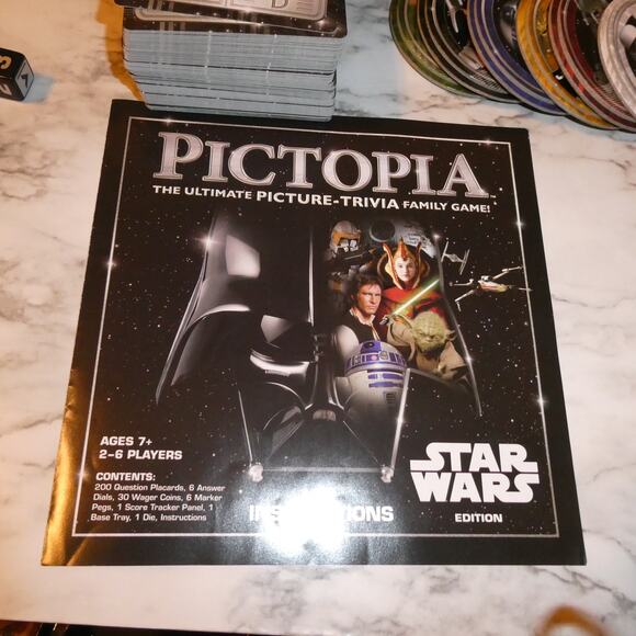 Star Wars Pictopia The Ultimate Picture-Trivia‎ Game - Picture 2 of 12